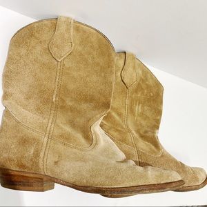 Frye Billy suede short pointed toe bootie